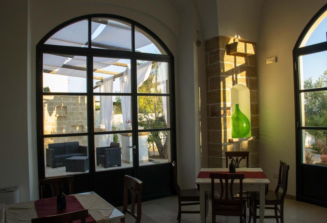 Casale Donna Rosa Bed & Breakfast Sannicola Exterior photo